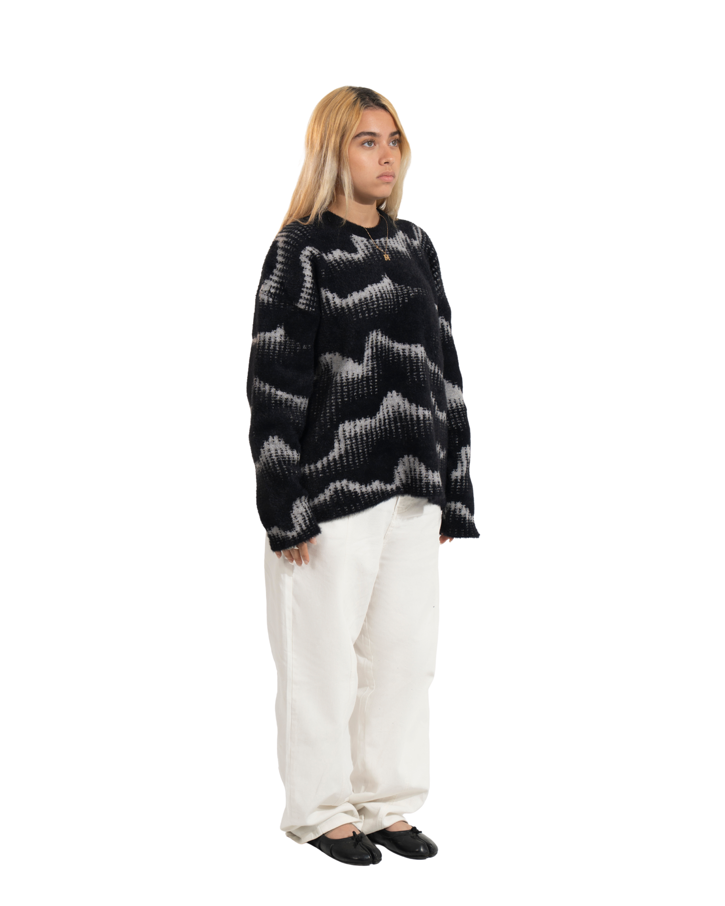 MOUNTAIN MEWZ SWEATER